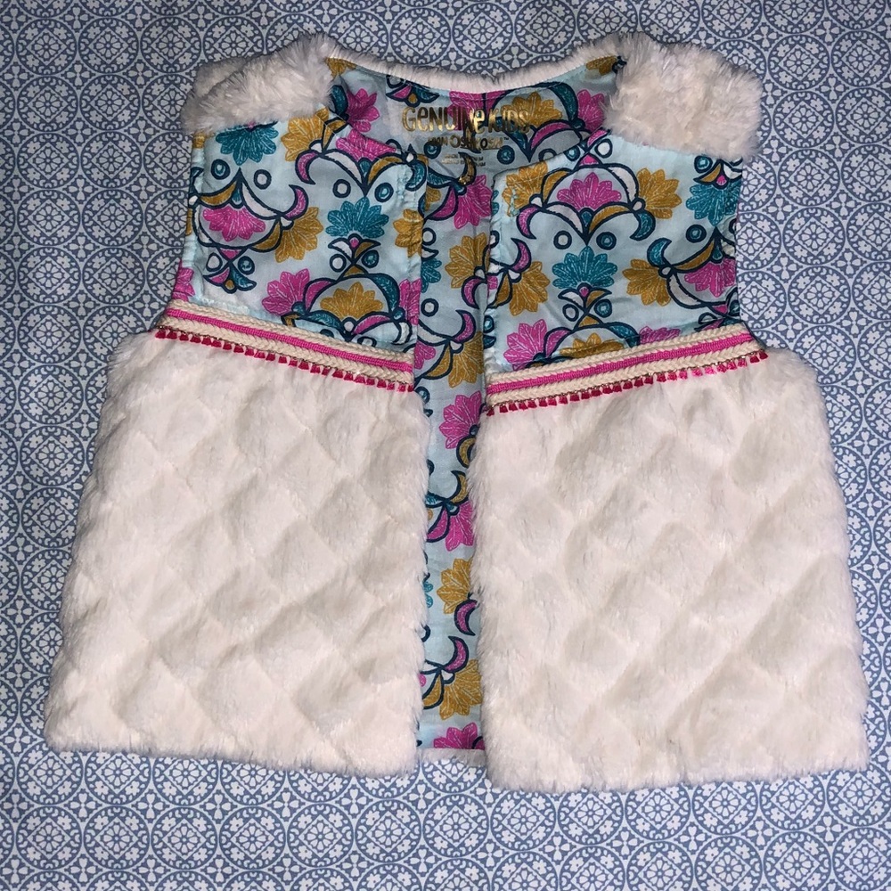 Toddler girl faux fur vest